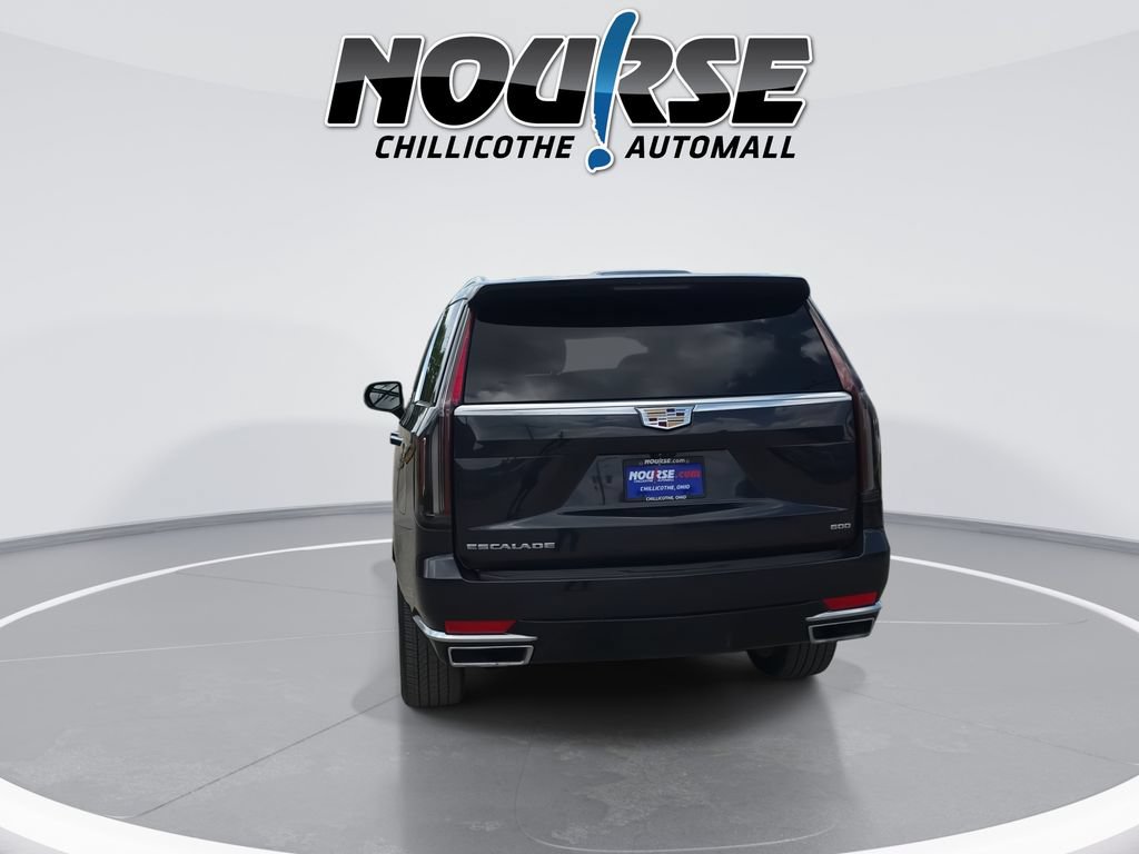 Used 2023 Cadillac Escalade Premium Luxury AWD/4WD image 7