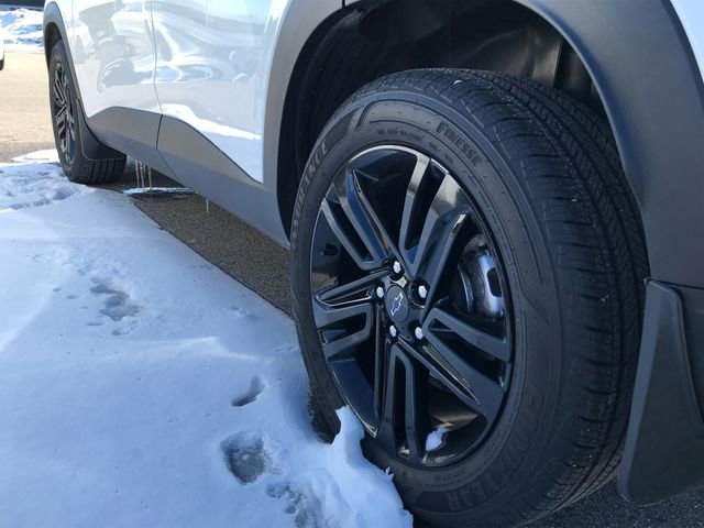 Used 2025 Chevrolet Trax ACTIV w/ Driver Confidence Package image 10