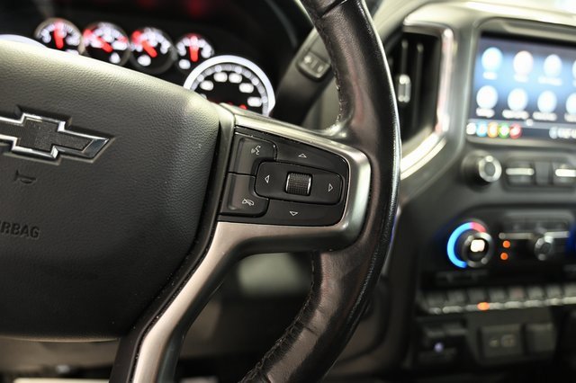 Used 2020 Chevrolet Silverado 1500 LT Trail Boss w/ Midnight Edition image 24