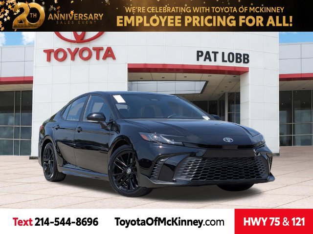 Used 2025 Toyota Camry SE