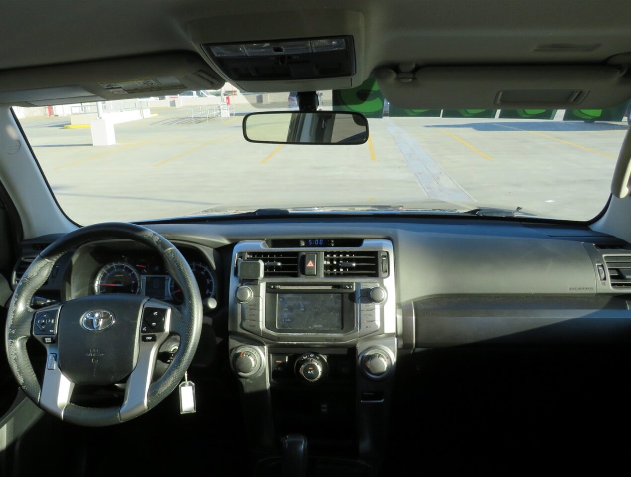 Used 2016 Toyota 4Runner SR5 image 9
