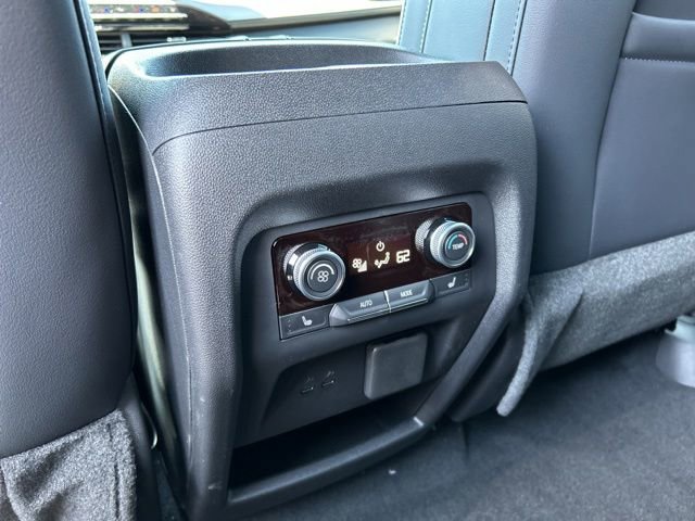New 2026 Buick Enclave Avenir w/ Super Cruise Package AWD/4WD image 11