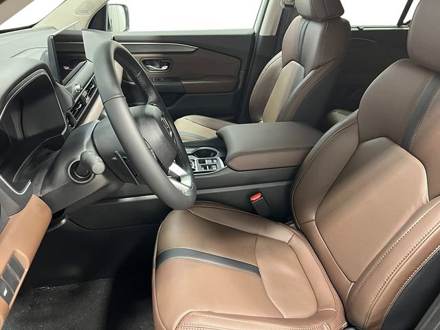New 2026 Honda Pilot Touring image 10