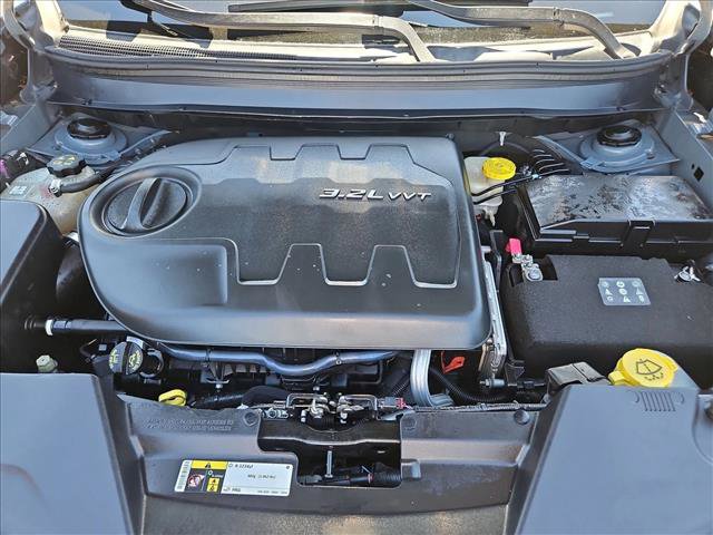 Used 2014 Jeep Cherokee Trailhawk w/ Leather Interior Group AWD/4WD image 22