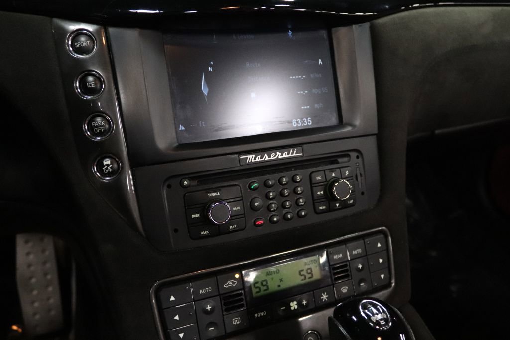 Used 2016 Maserati GranTurismo Sport image 32