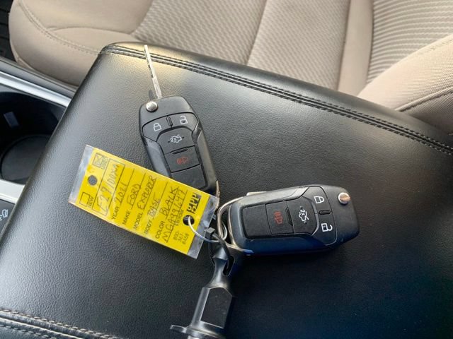 Used 2021 Ford Explorer 4WD image 40