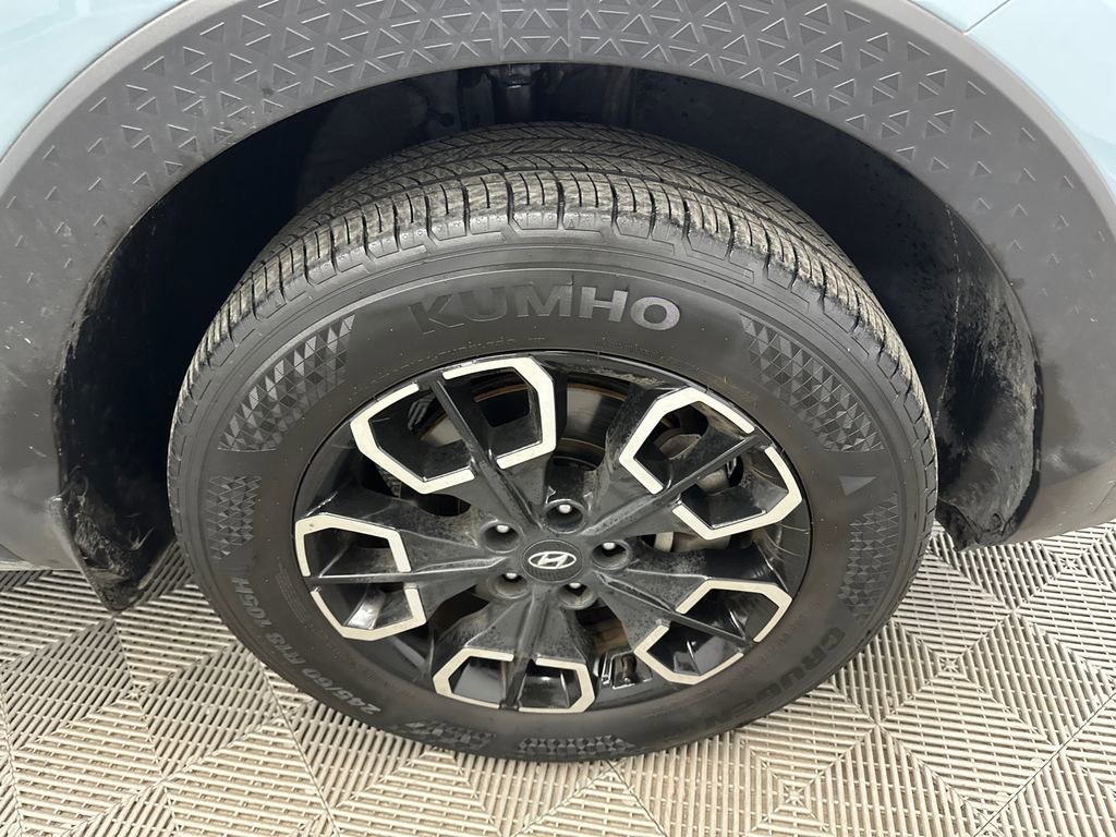 Used 2023 Hyundai Santa Cruz SEL Premium image 13