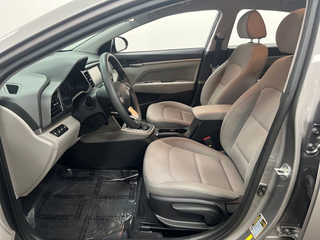 Used 2020 Hyundai Elantra SEL image 12