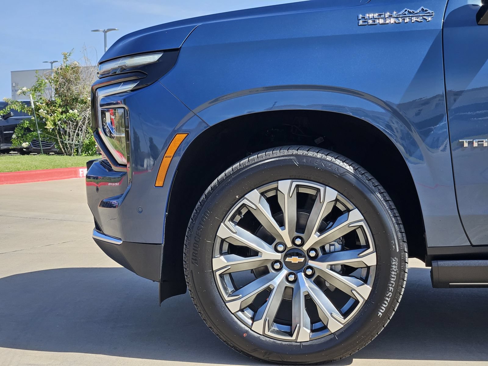 New 2026 Chevrolet Tahoe High Country AWD/4WD image 11