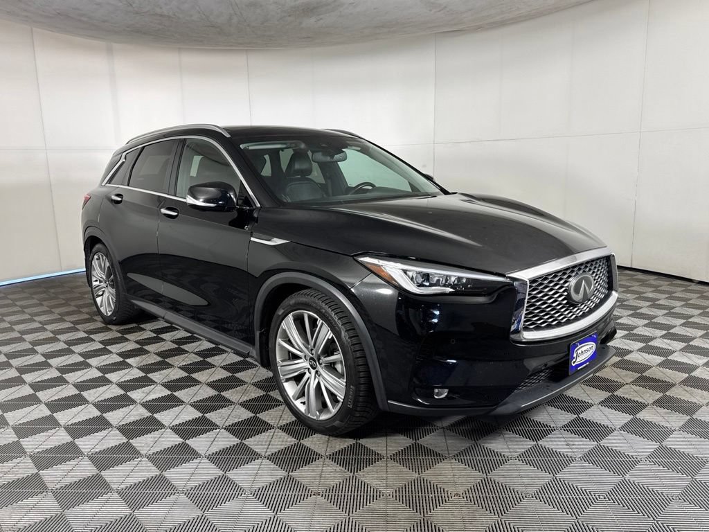 Used 2020 INFINITI QX50 Sensory w/ Proactive Package AWD/4WD image 3