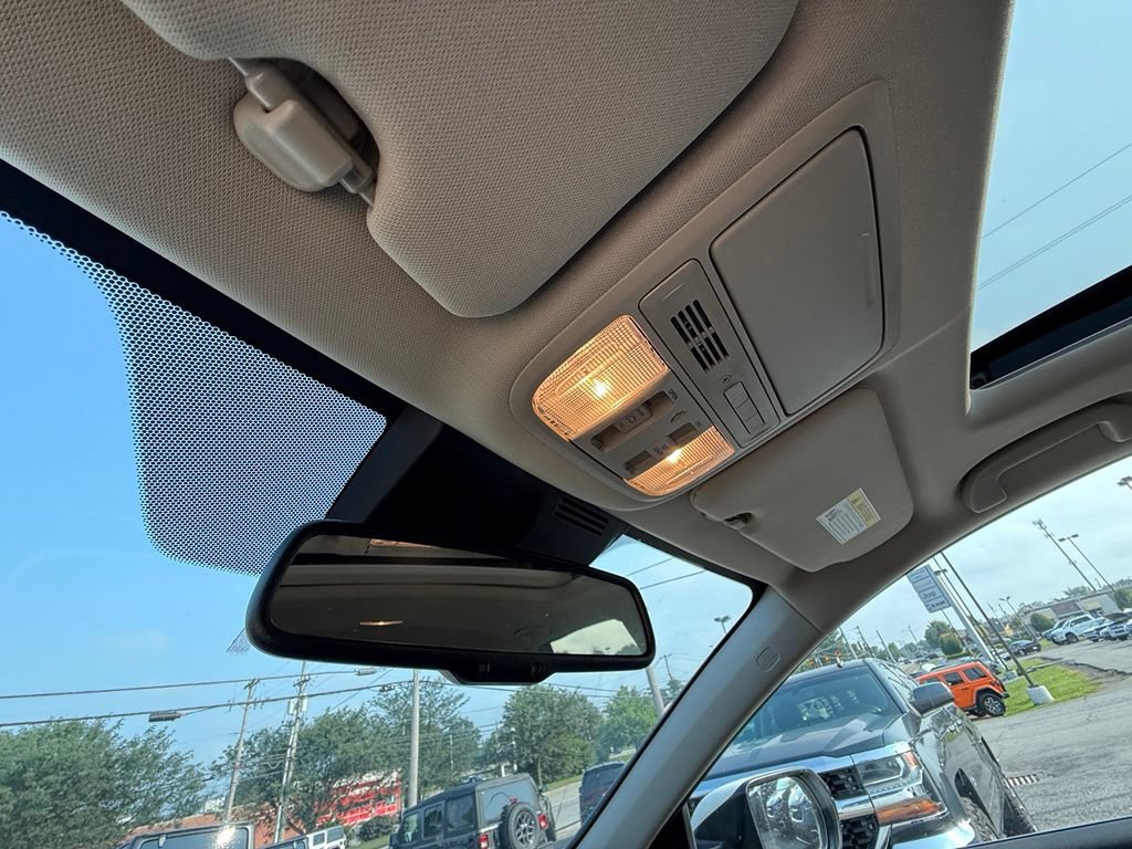 Used 2021 Honda CR-V EX-L image 21
