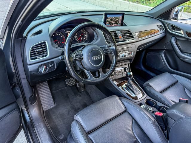 Used 2017 Audi Q3 2.0T Premium Plus w/ Premium Plus Package FWD image 25