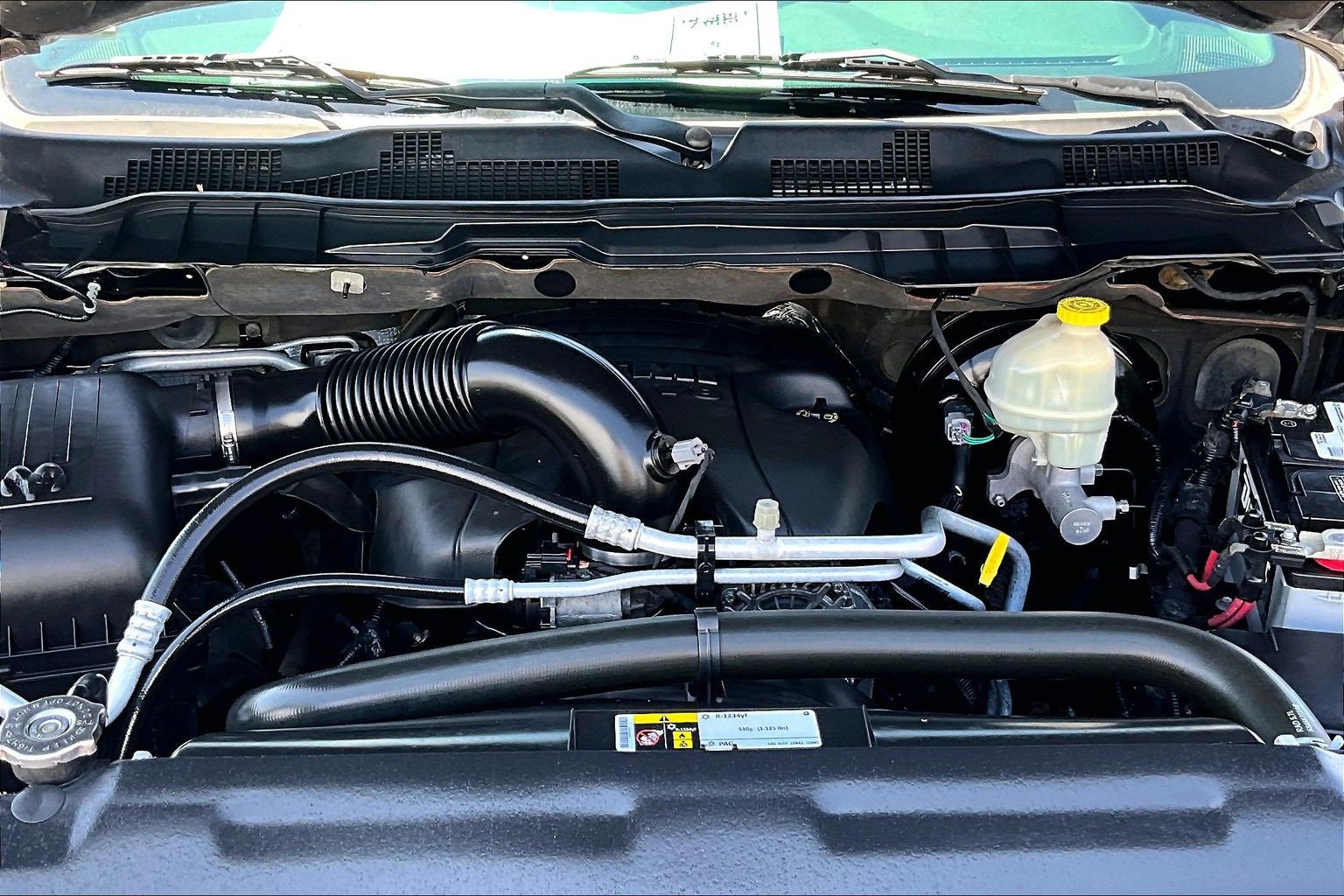 Used 2015 RAM 1500 Express AWD/4WD image 9
