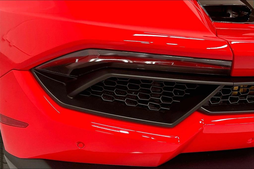 Used 2017 Lamborghini Huracan LP 580-2 image 30