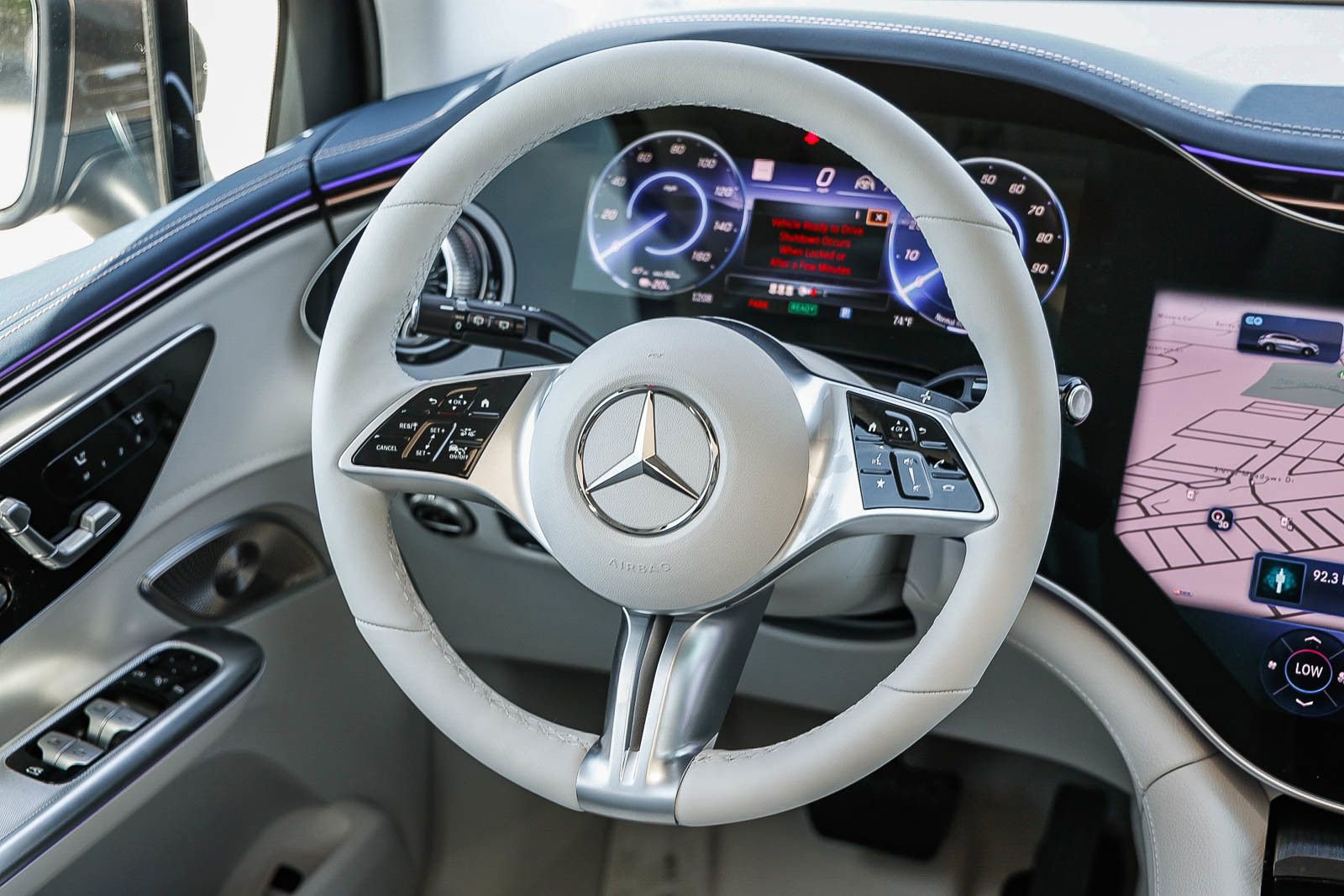 New 2026 Mercedes-Benz EQE 320 4MATIC SUV image 13