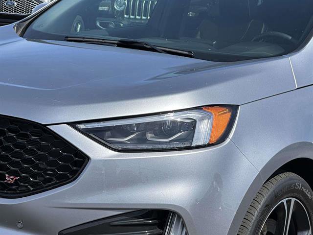 Used 2023 Ford Edge ST w/ Equipment Group 401A AWD/4WD image 7