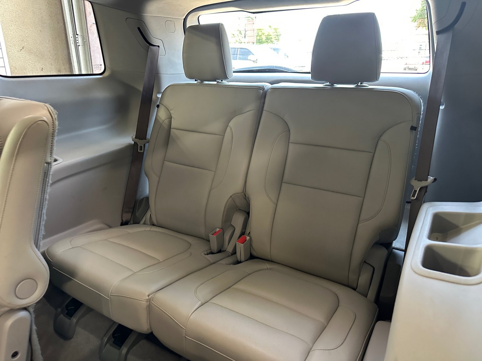 Used 2017 GMC Acadia SLT FWD image 25