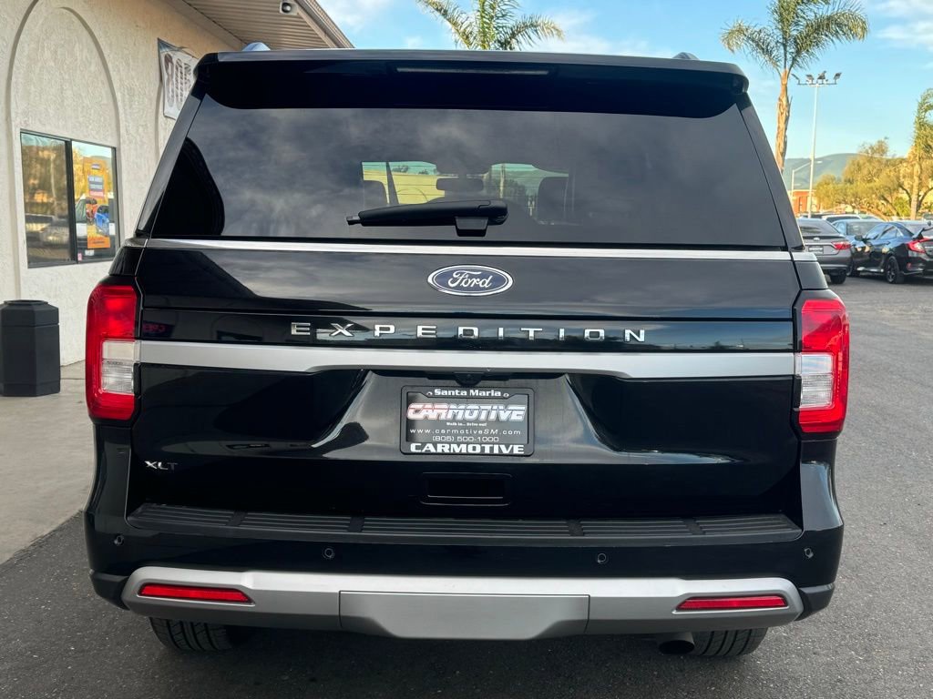 Used 2024 Ford Expedition XLT image 6