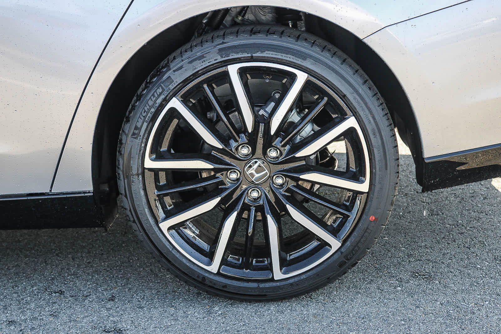 New 2026 Honda Accord Touring image 8