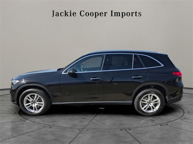 New 2025 Mercedes-Benz GLC 300 4MATIC image 2