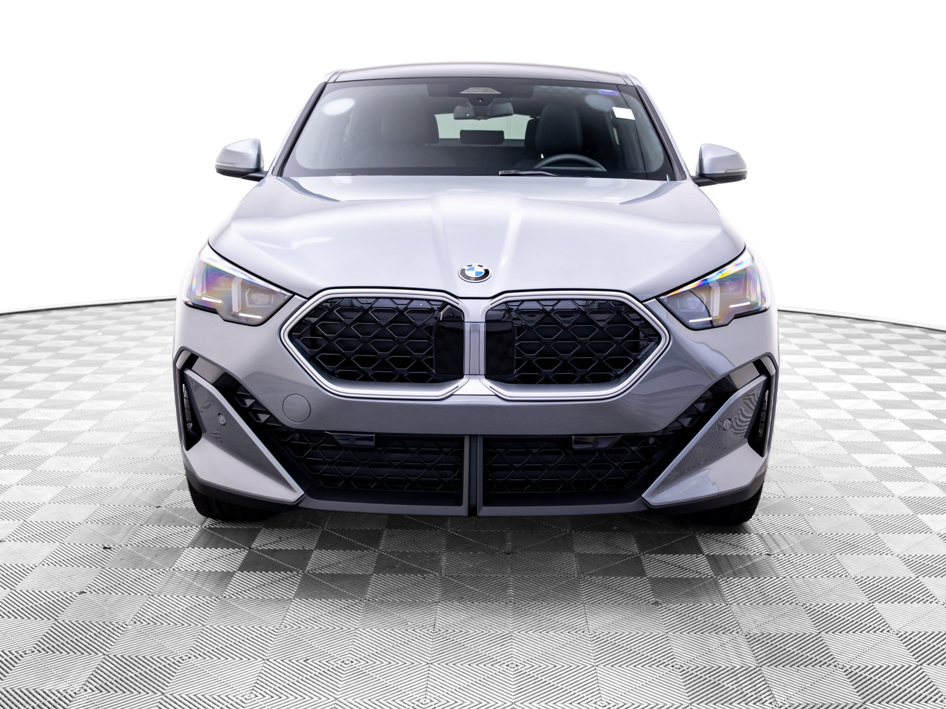 New 2027 BMW X2 xDrive28i w/ Technology Package AWD/4WD image 10