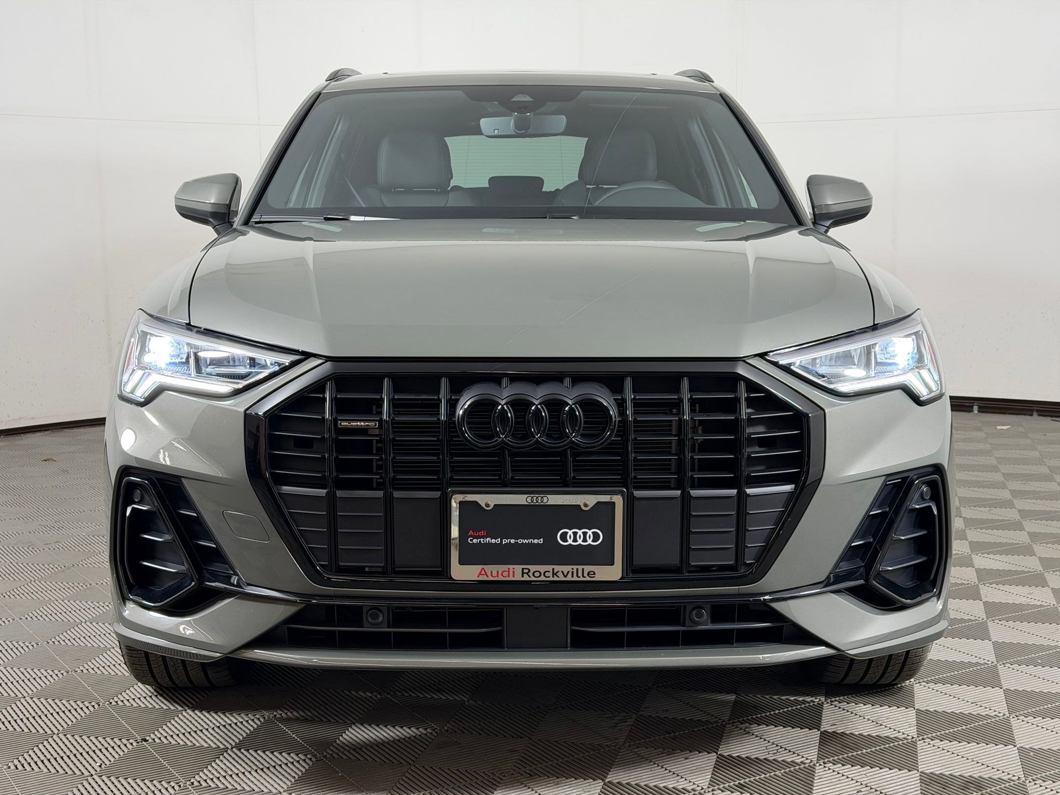 Certified 2025 Audi Q3 2.0T Premium w/ Convenience Package image 6