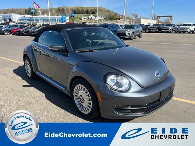 Used 2015 Volkswagen Beetle 1.8T FWD image 1