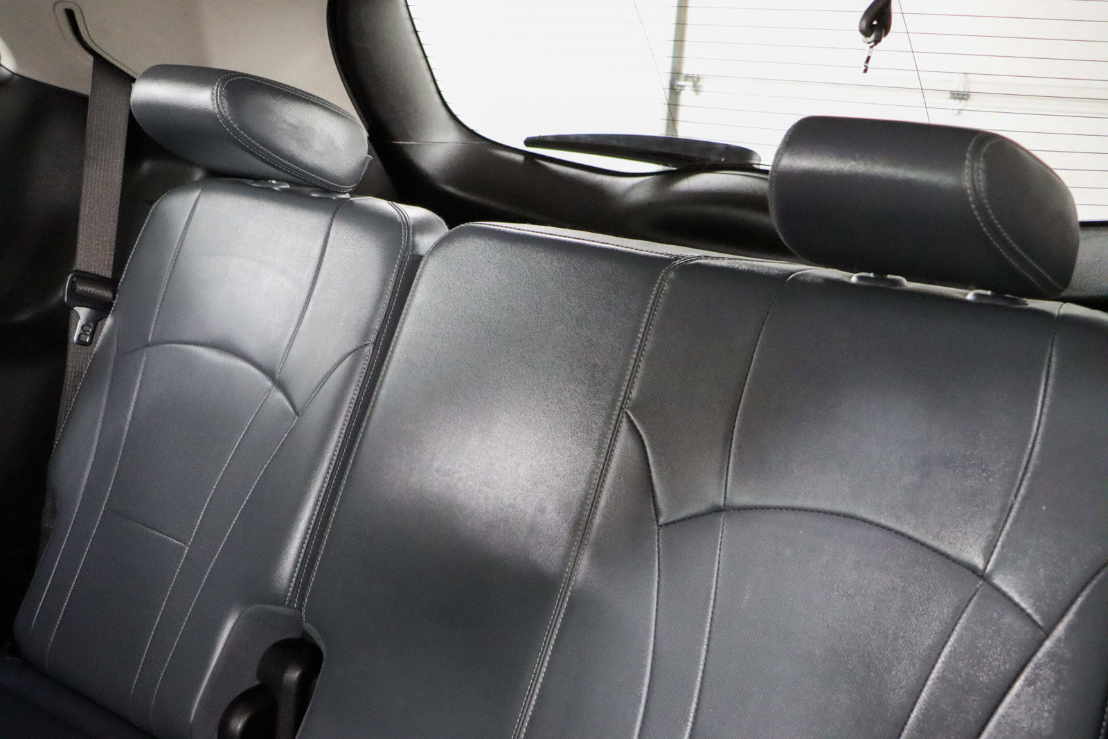 Used 2019 Buick Enclave Essence image 25