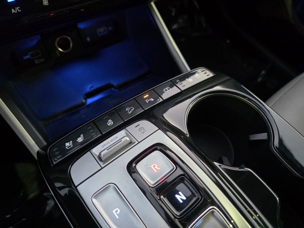 Used 2022 Hyundai Tucson Limited image 23