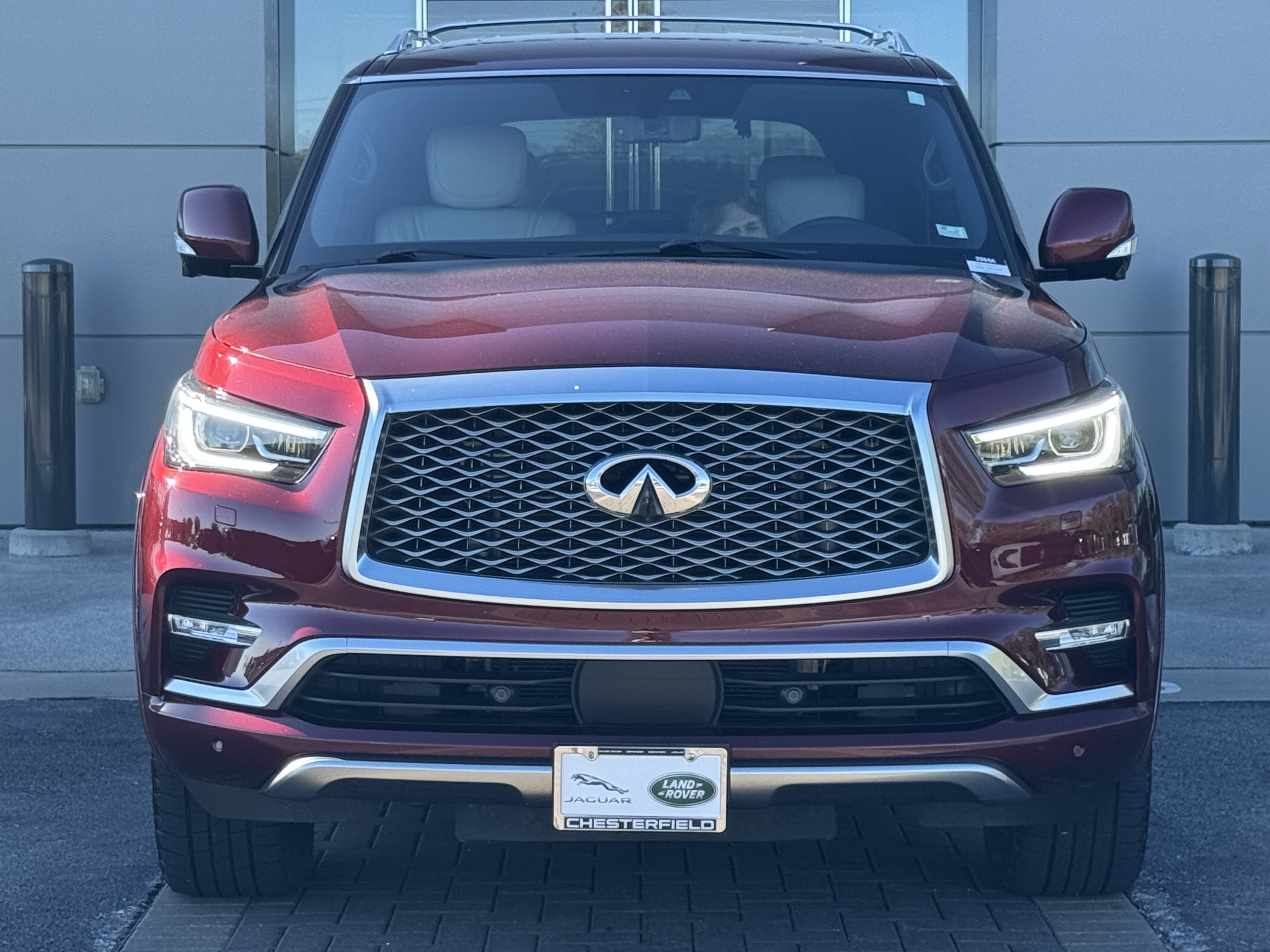 Used 2020 INFINITI QX80 Limited w/ All-Season Package AWD/4WD image 8