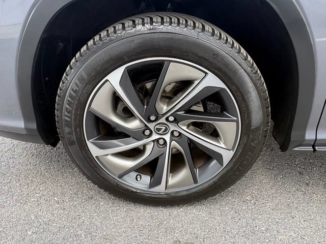 Used 2018 Lexus RX 350L Luxury w/ Accessory Package FWD image 13