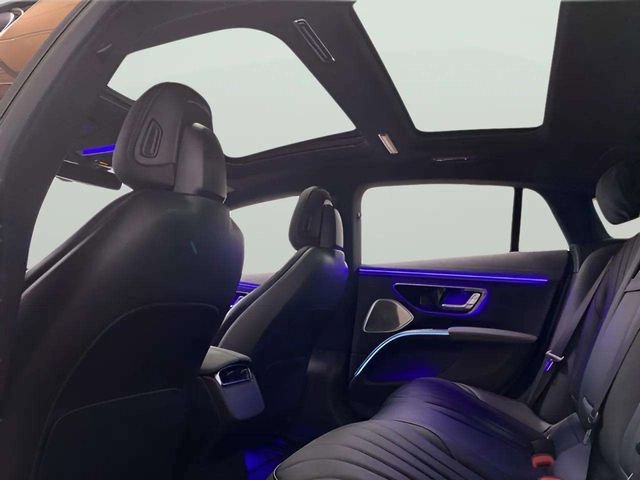 Used 2023 Mercedes-Benz EQS 580 4MATIC Sedan image 26