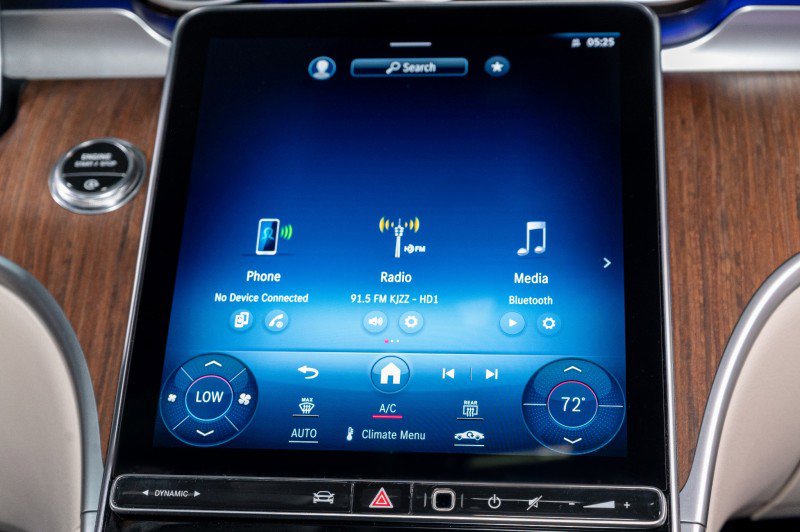 Certified 2023 Mercedes-Benz C 300 Sedan image 18