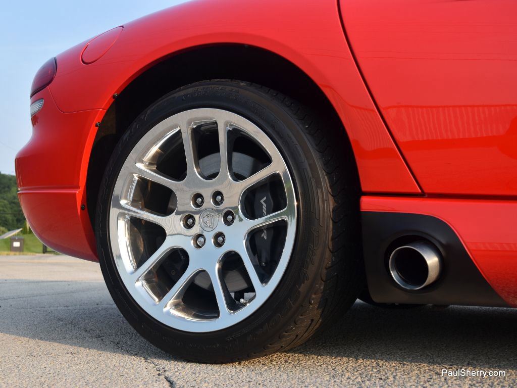 Used 2003 Dodge Viper SRT-10 image 23