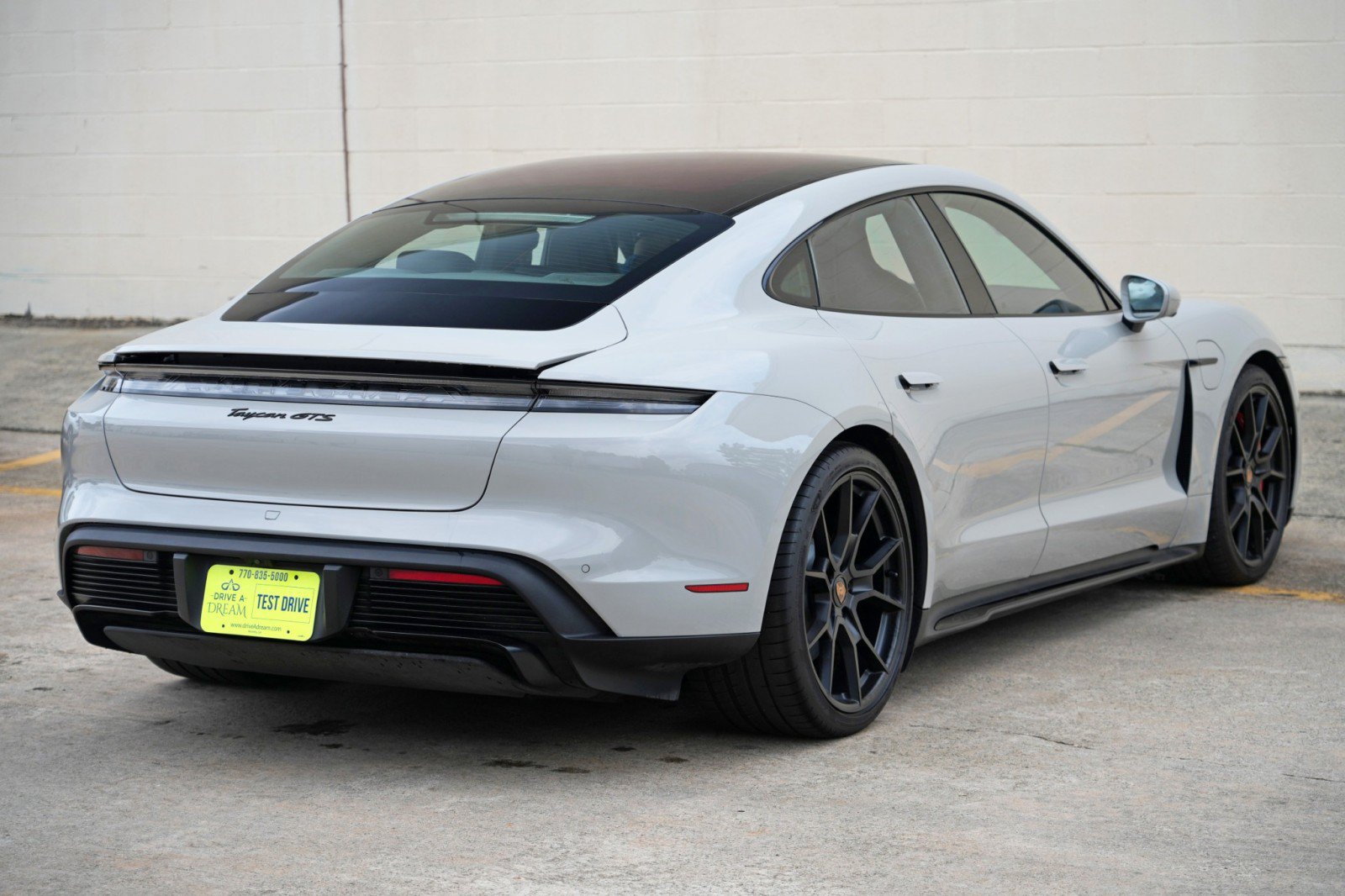 Used 2023 Porsche Taycan GTS AWD/4WD image 56