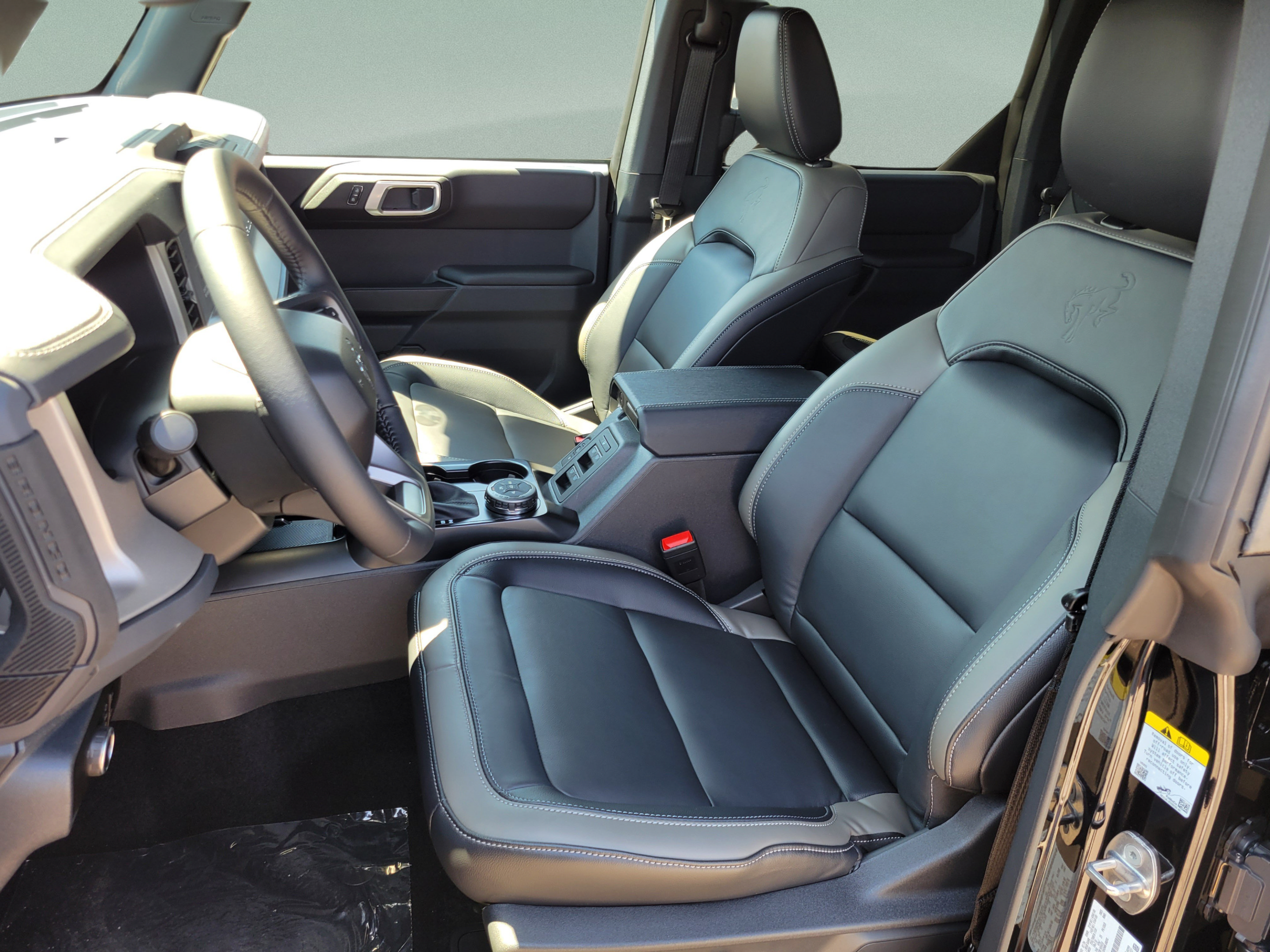 New 2026 Ford Bronco Outer Banks AWD/4WD image 17