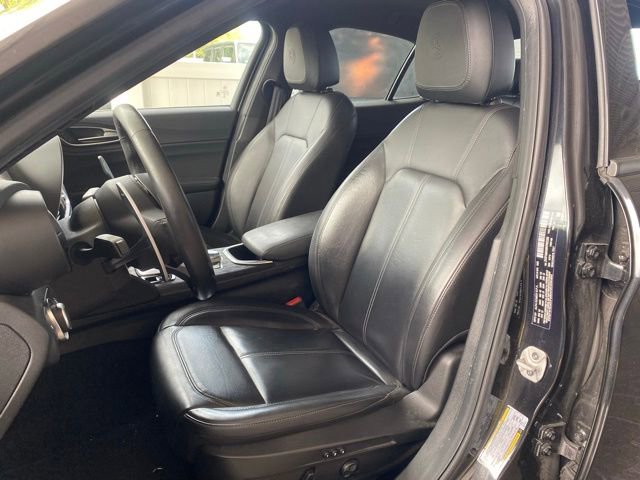 Used 2022 Alfa Romeo Giulia Sprint image 15