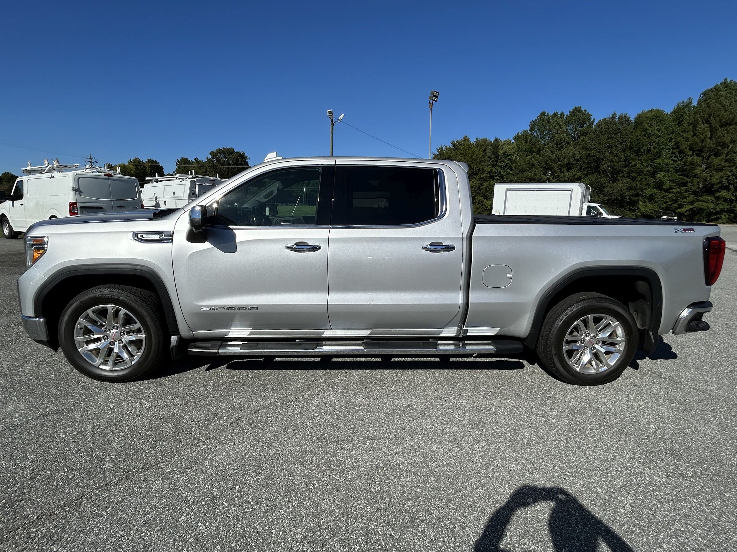 Used 2020 GMC Sierra 1500 SLT w/ SLT Premium Package AWD/4WD image 1