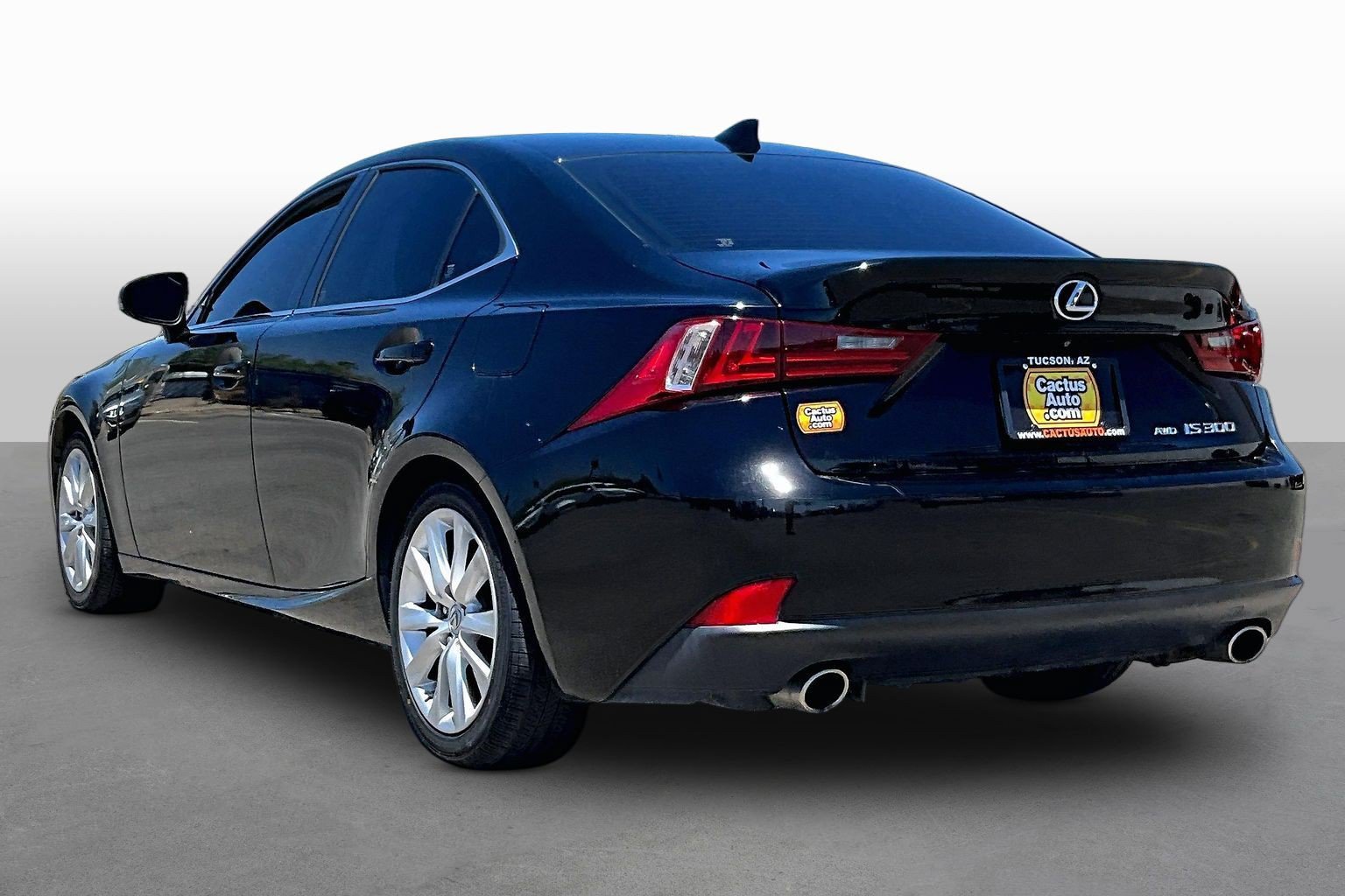 Used 2016 Lexus IS 300 AWD image 11