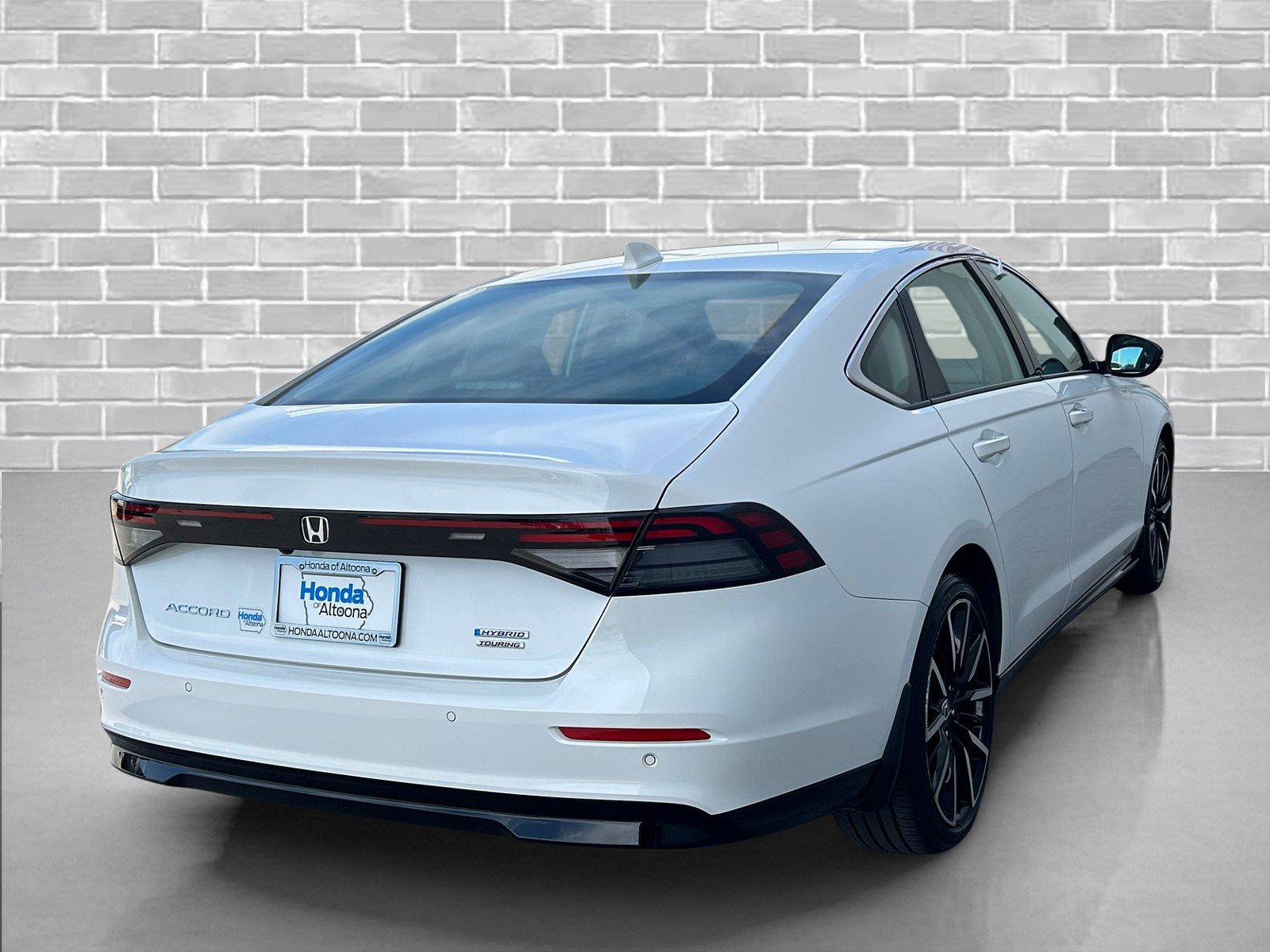 Used 2024 Honda Accord Touring image 5