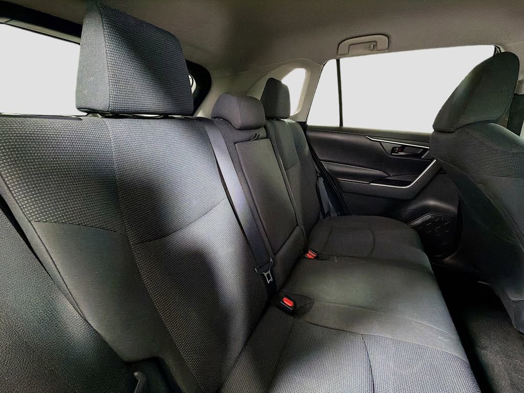 Used 2019 Toyota RAV4 LE image 23
