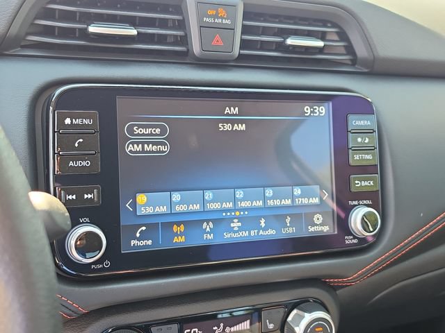 Certified 2025 Nissan Versa SR w/ Trunk Package FWD image 22