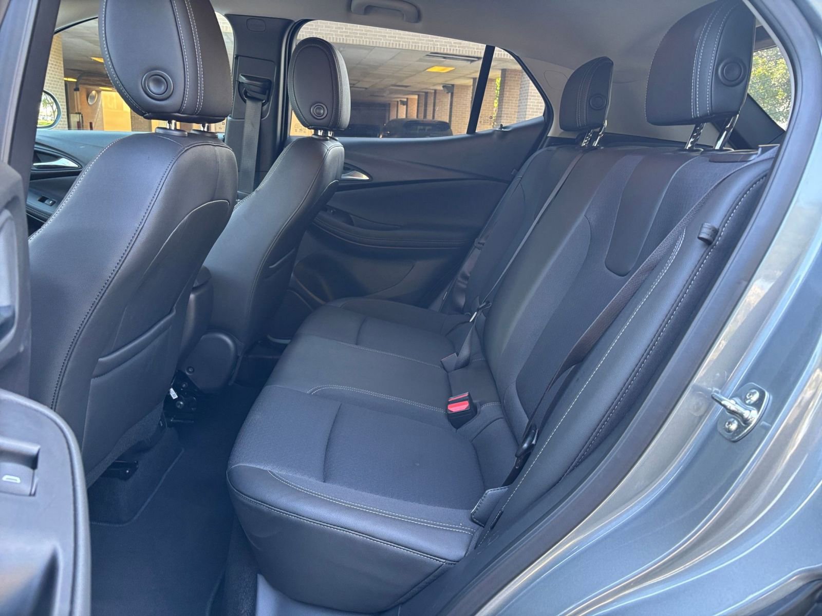 Used 2025 Buick Encore GX Preferred FWD image 21