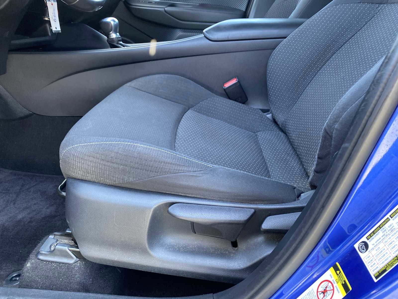 Used 2018 Toyota C-HR XLE image 23