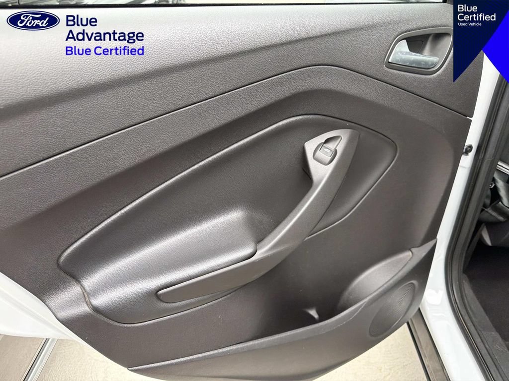 Used 2017 Ford Escape SE AWD/4WD image 20