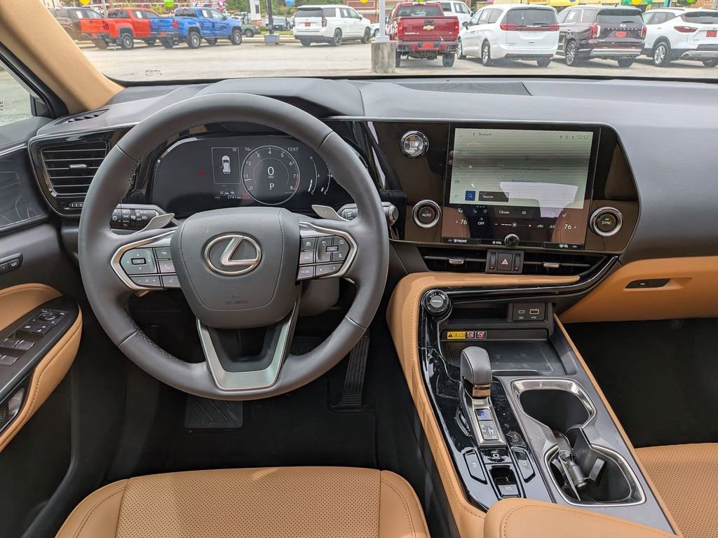 Used 2025 Lexus NX 250 FWD w/ Accessory Package (2T) image 17