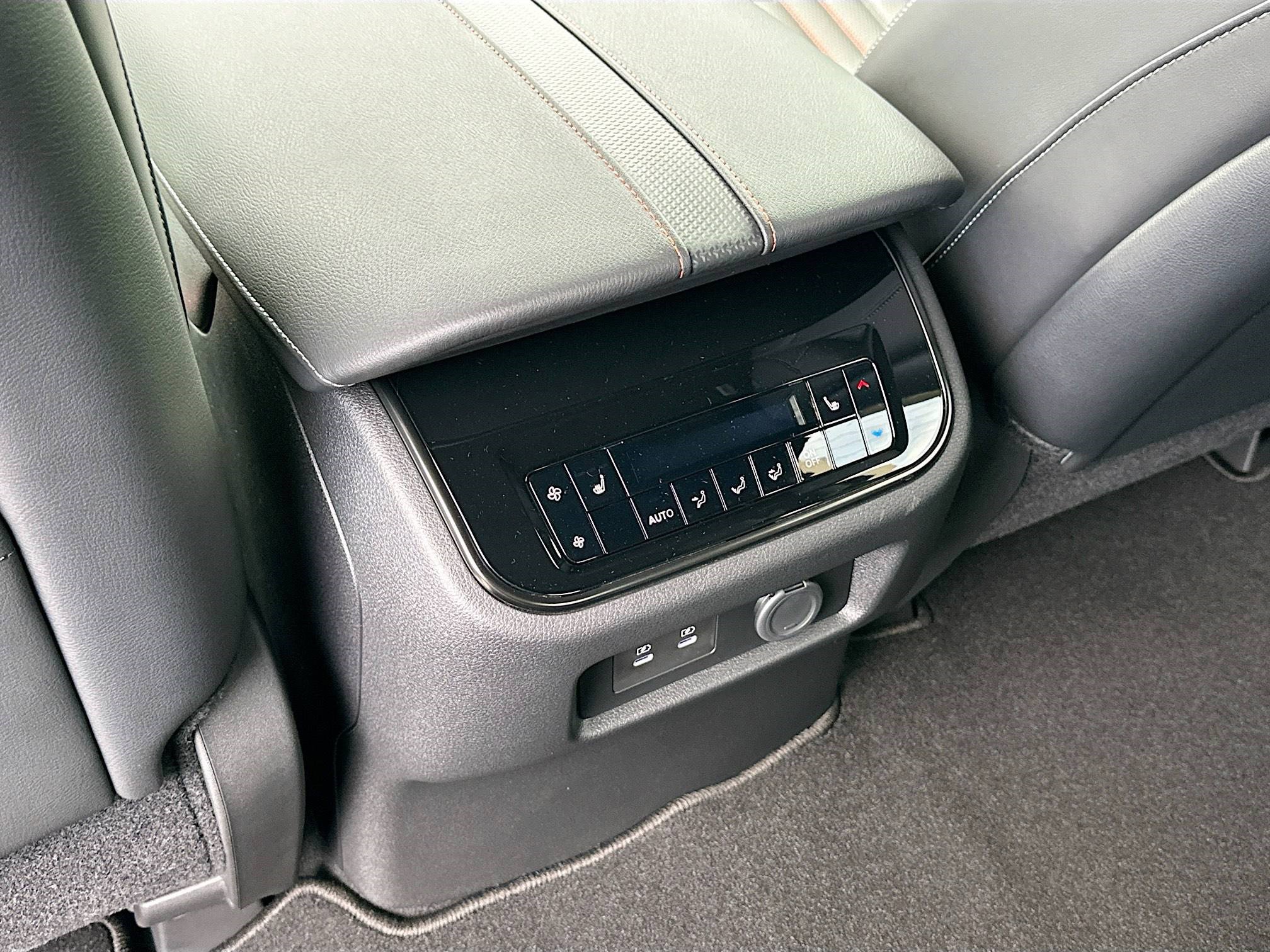 New 2026 Nissan Armada PRO-4X image 18