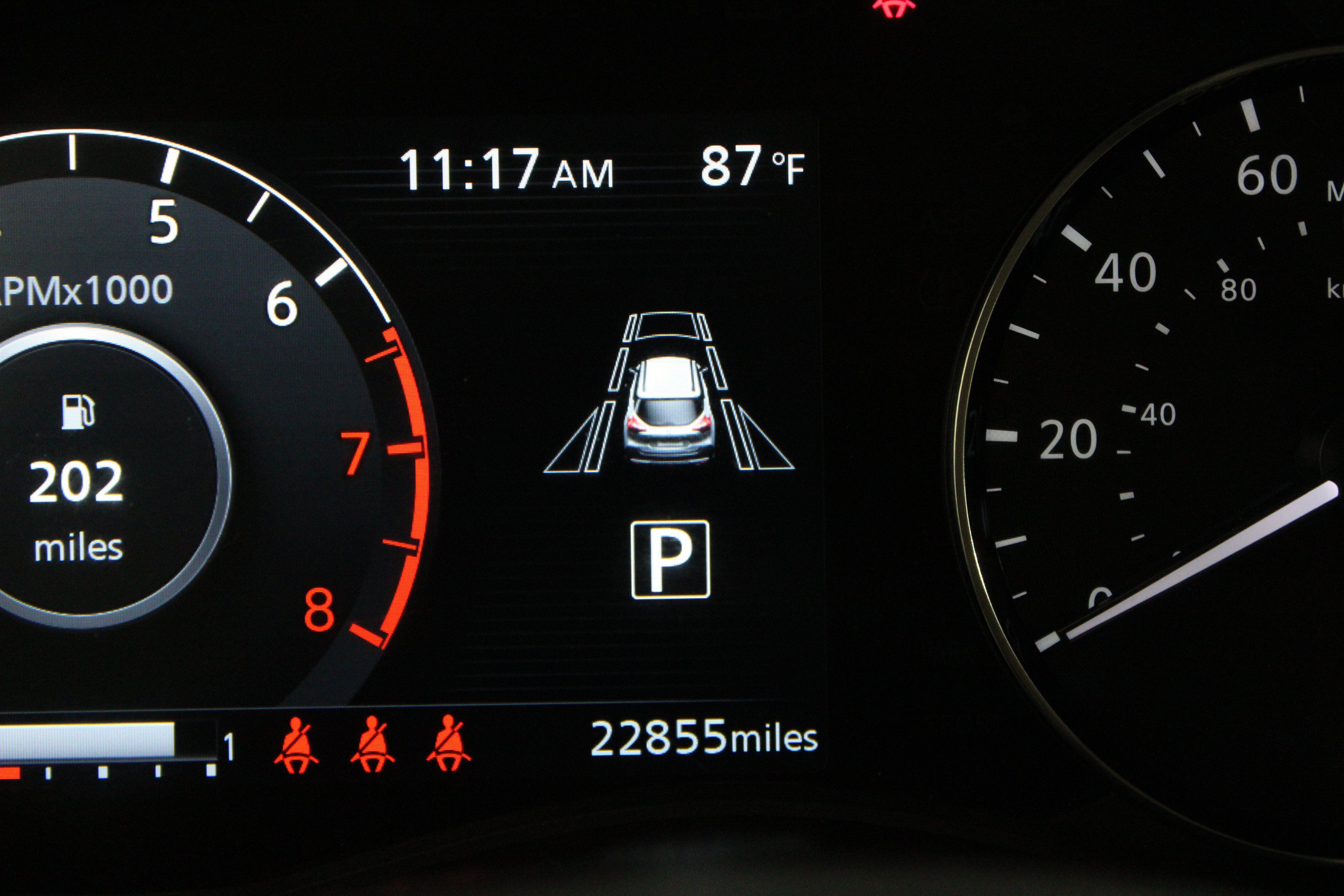 Used 2023 Nissan Kicks SR w/ SR Premium Package FWD image 10