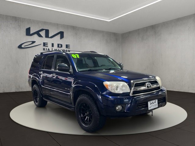 Used 2007 Toyota 4Runner SR5 AWD/4WD image 1