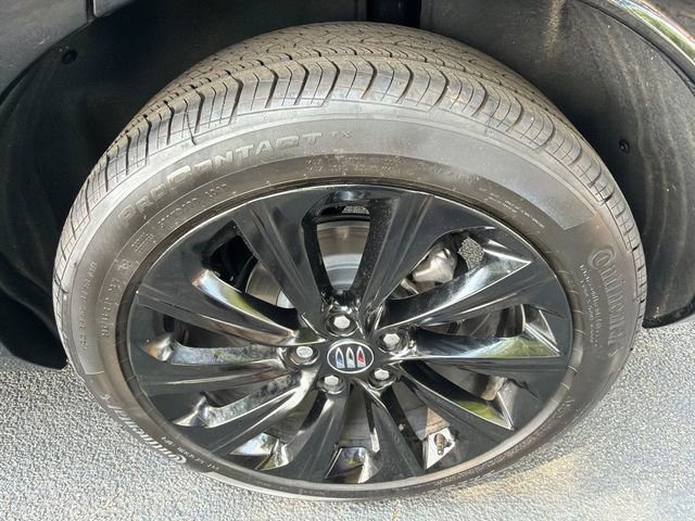 Used 2025 Buick Envista Sport Touring w/ Convenience I Package FWD image 20